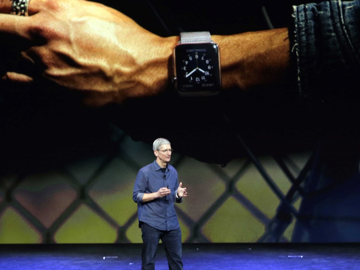 Apple Watch Tim Cook